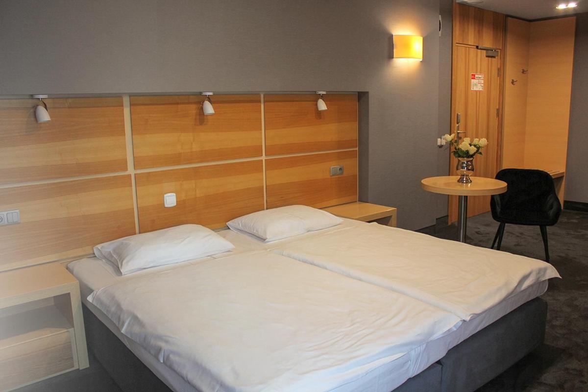 Willa Port Ostróda Exteriér fotografie A room at the hotel